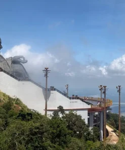 Tour Ngày Hành Hương Đến Núi Bà Đen, Tòa Thánh Tây Ninh Từ TP. HCM cùng Hướng Dẫn Viên Tiếng Việt